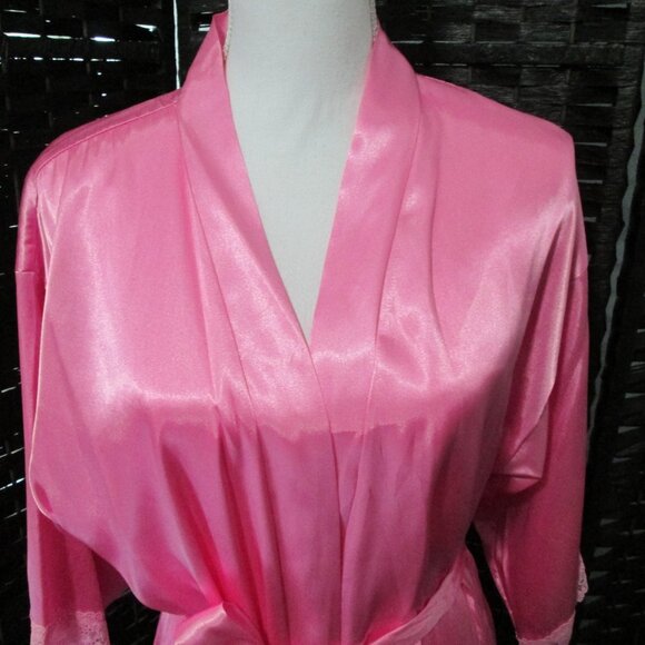 Linea Donatella Lacy Greer Solid Satin Robe Rose Brumeux NWT Sz S/M - Picture 7 of 9